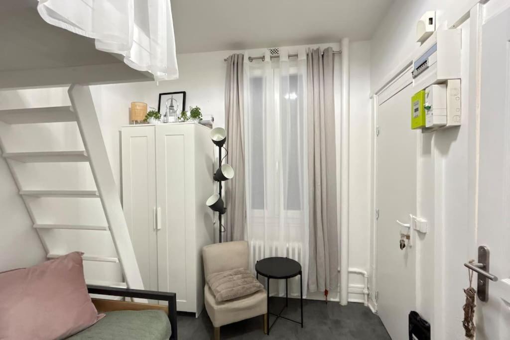 Cozy Studio In Paris 15Eme Exterior photo